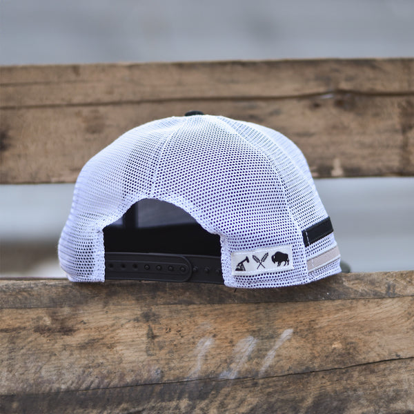 Unisex - Retro Trucker - Black / White / Grey