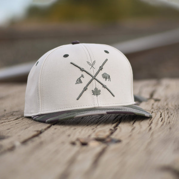Unisex - Barb Wire Snapback - Camo / Cream