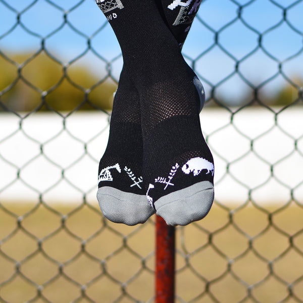 Unisex - Crossbar Socks - Grey / Black