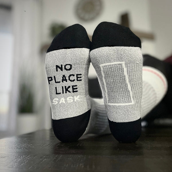 Unisex - No Place Like Sask - Padded Crew Sock - Grey / Black